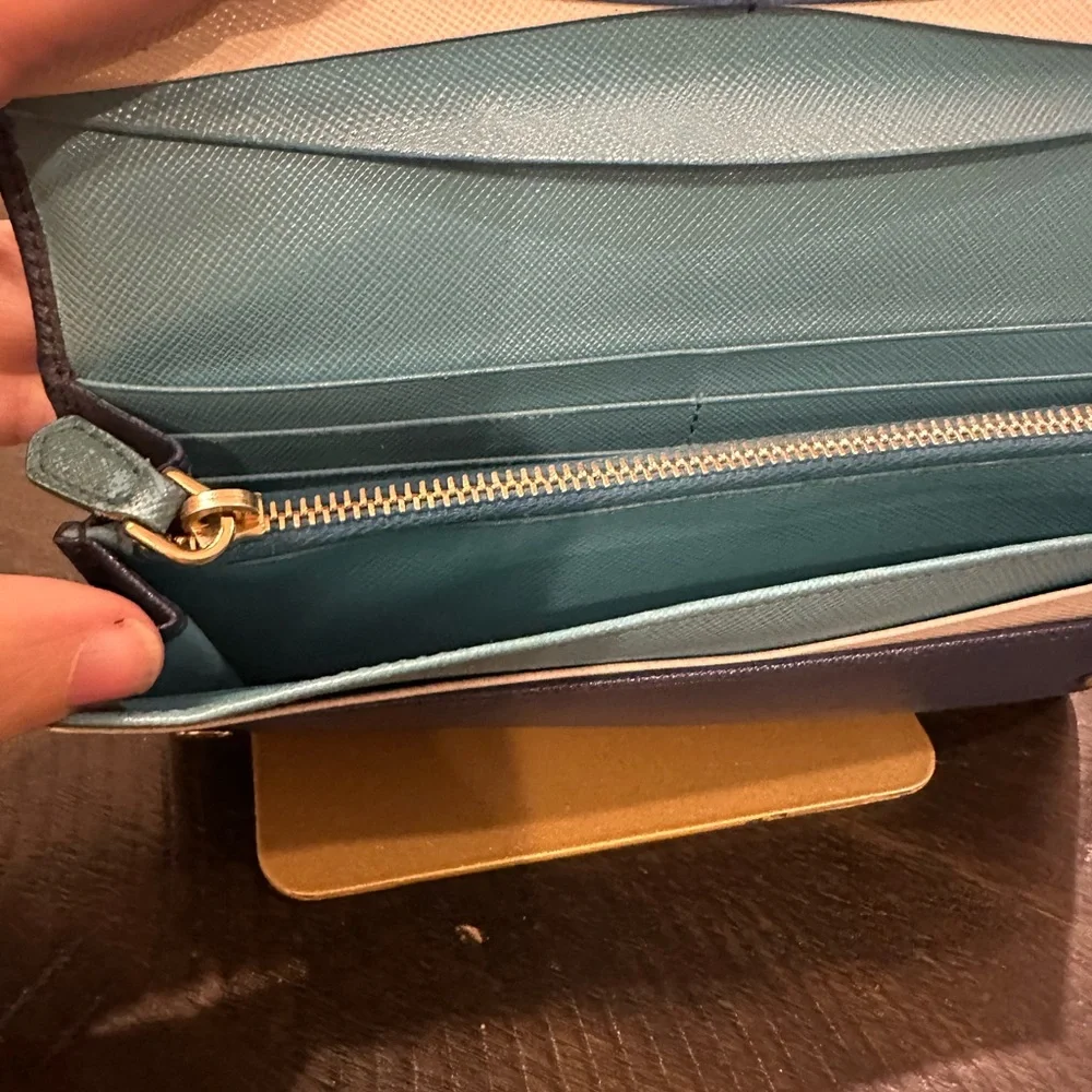 Prada Navy Saffiano Continental Wallet with Gold Logo Stunning interior ❤️ - Picture 6 of 12